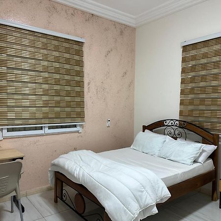 Residences Primis Thies - Appartements Et Chambres Екстериор снимка
