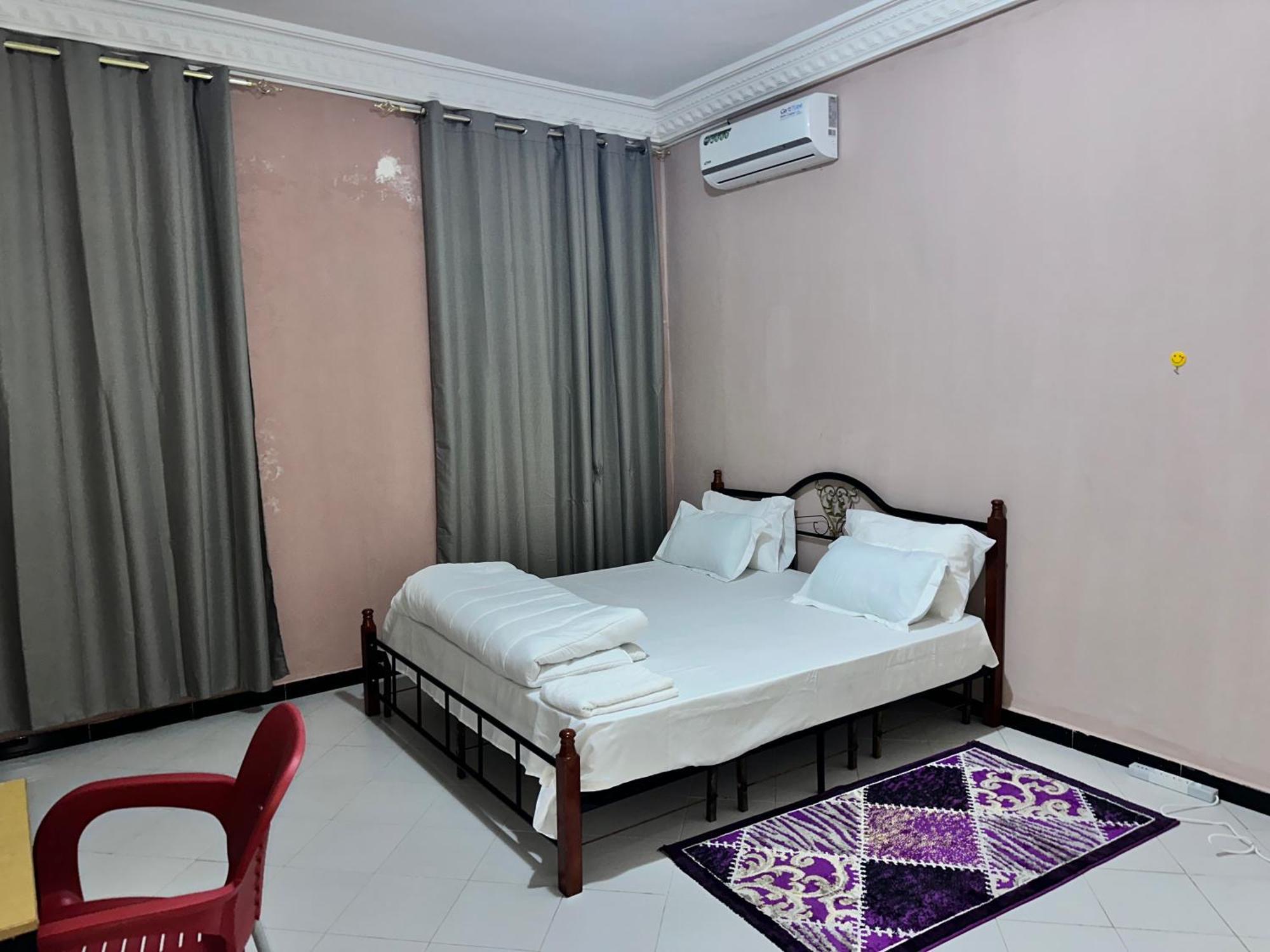 Residences Primis Thies - Appartements Et Chambres Екстериор снимка