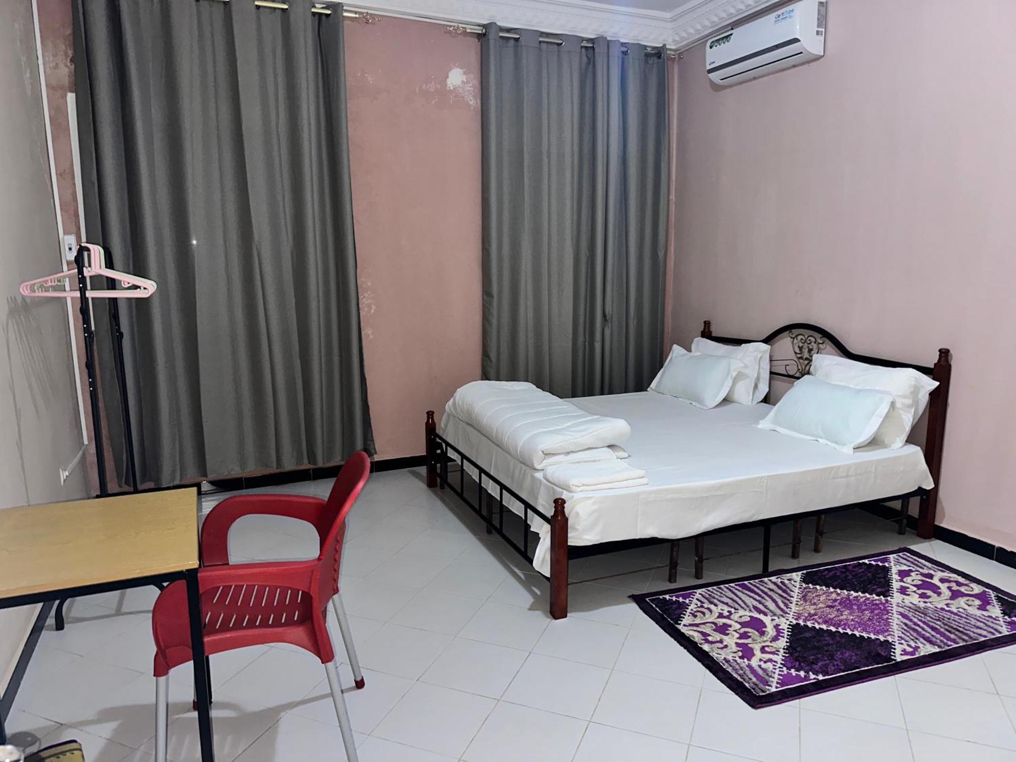 Residences Primis Thies - Appartements Et Chambres Екстериор снимка