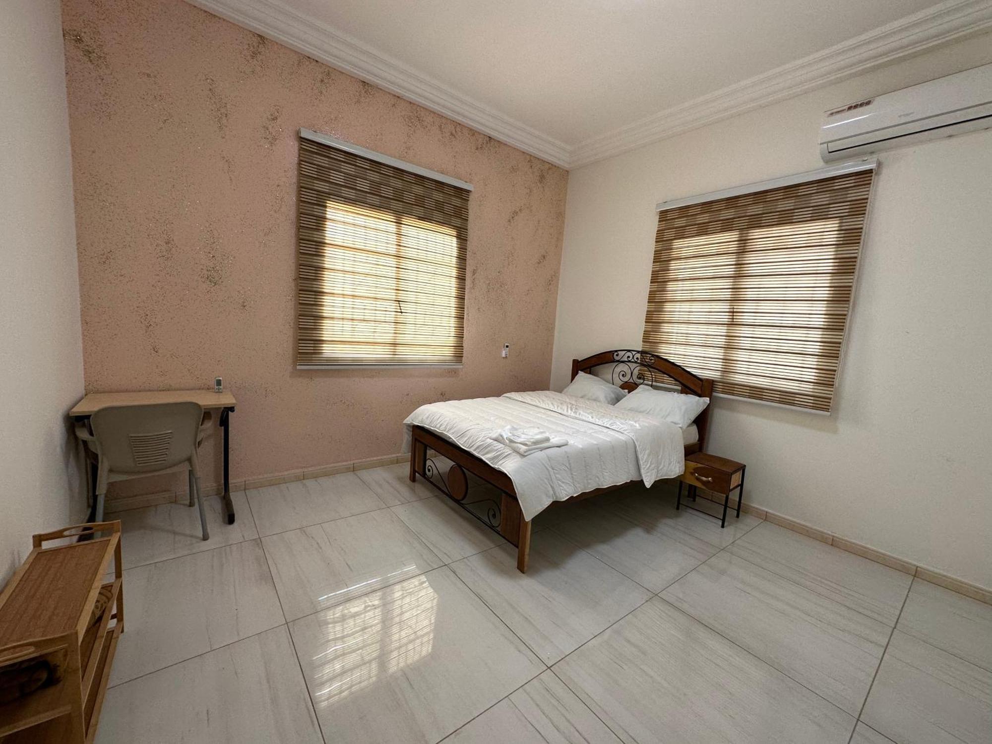 Residences Primis Thies - Appartements Et Chambres Екстериор снимка