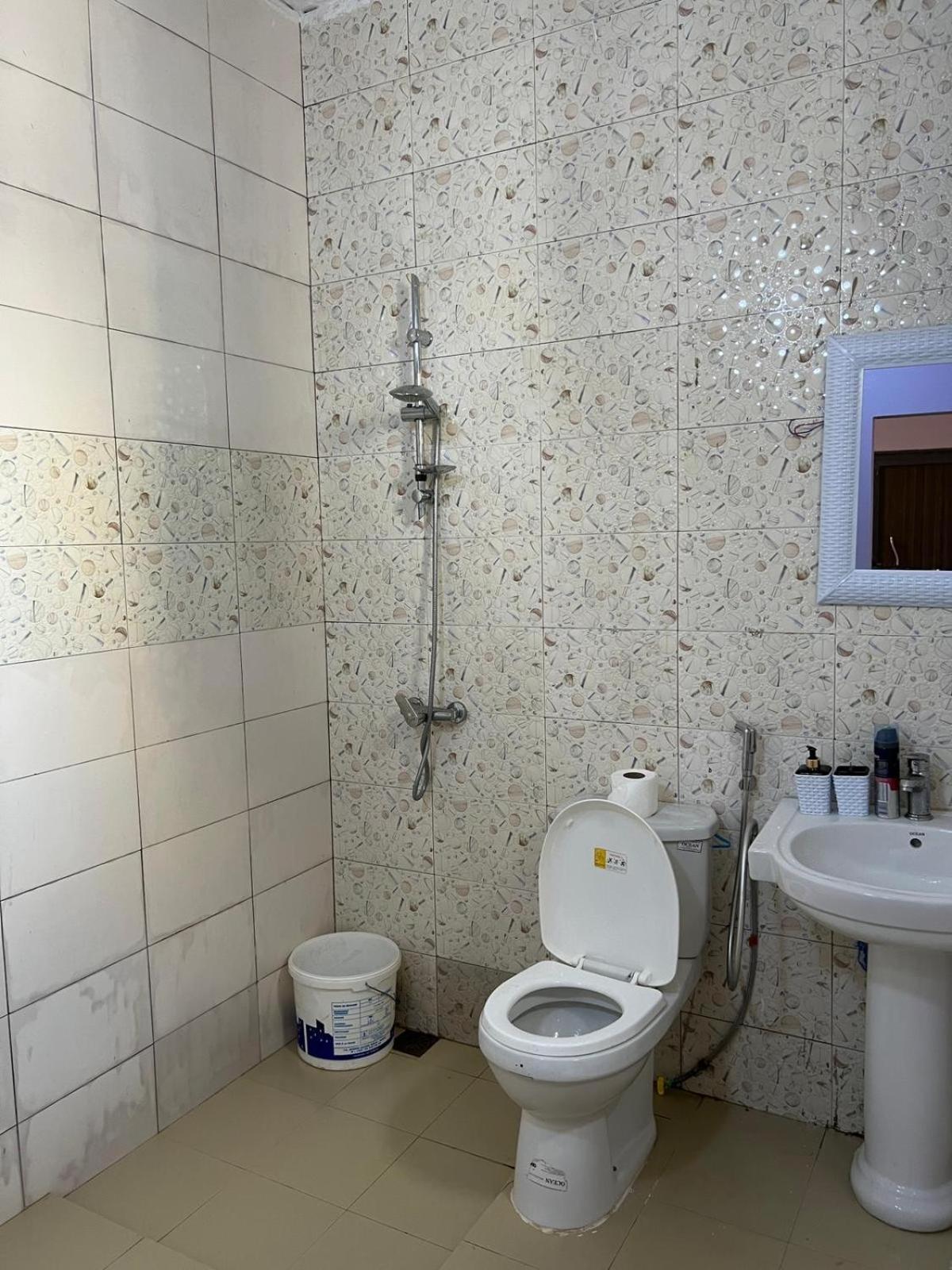 Residences Primis Thies - Appartements Et Chambres Екстериор снимка