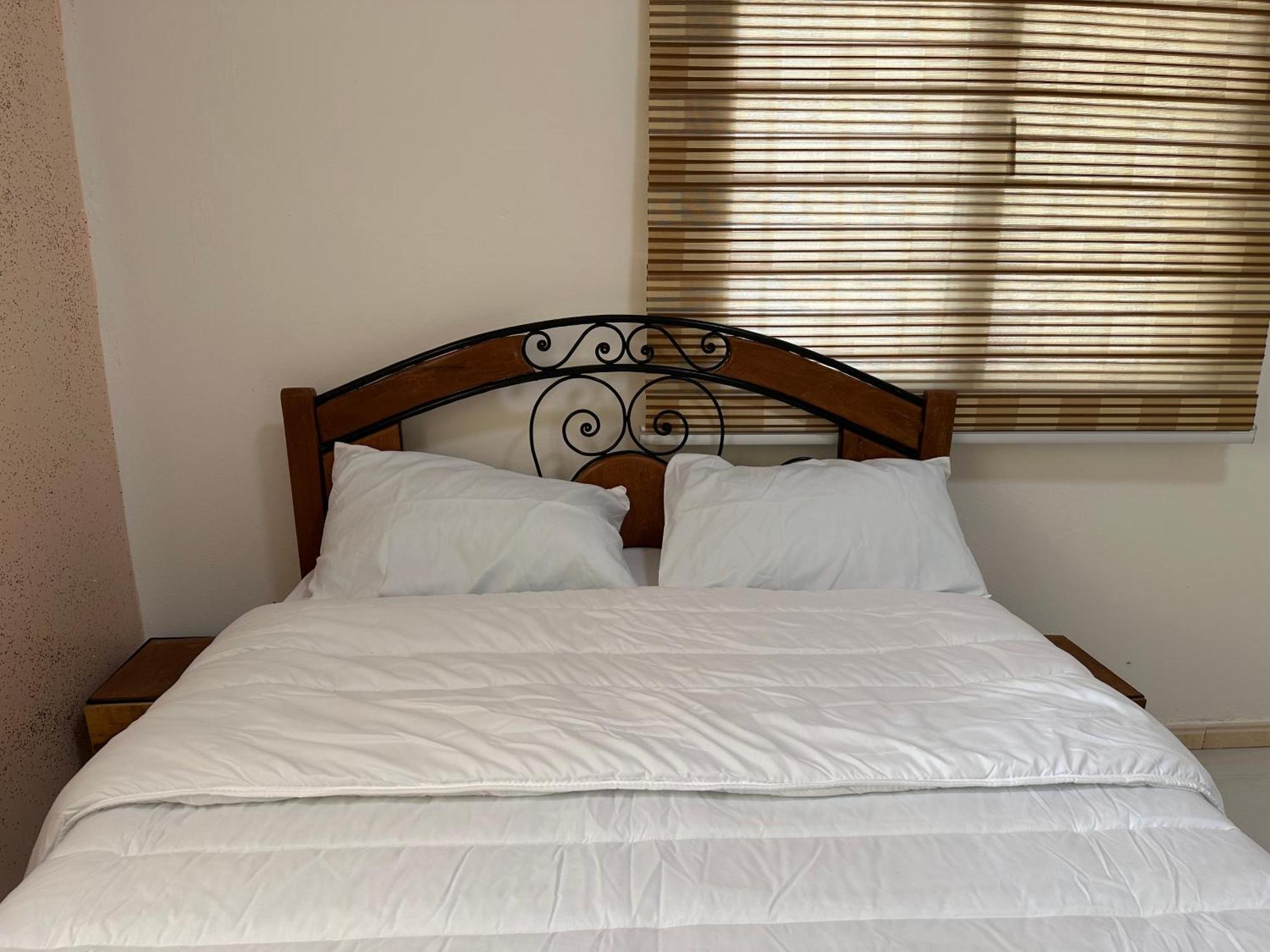 Residences Primis Thies - Appartements Et Chambres Екстериор снимка